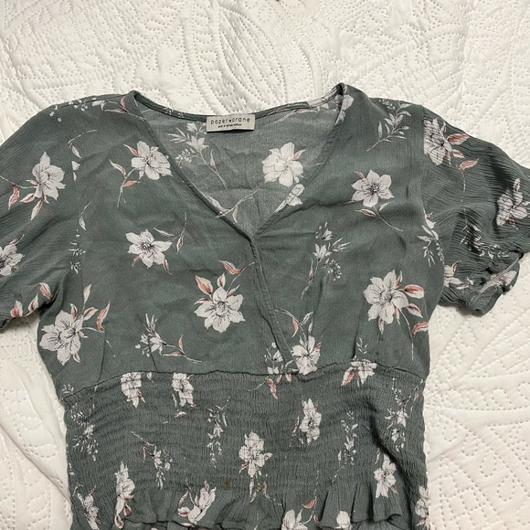 3 top bundle - Picture 5 of 7